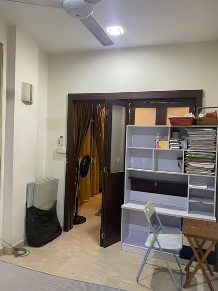 417446, , Room Rental, 110 sqft, Semi-Detached House For Rent, by Lyn Yap, 500190126 - Interior - PropertyGuru.com.sg
