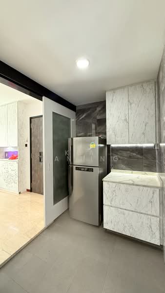 Casa Rosa, 35 Lorong Ong Lye, 3 Bedrooms, 1,184 sqft, Condominium For Rent, by Kua WanTing, 500190134 - Kitchen - PropertyGuru.com.sg
