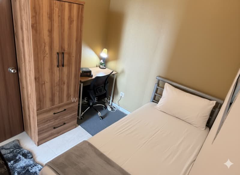 The Lakeshore, 31 Jurong West Street 41, Room Rental, 1,200 sqft, Condominium For Rent, by Ween Keat, 500190148 - Bedroom - PropertyGuru.com.sg
