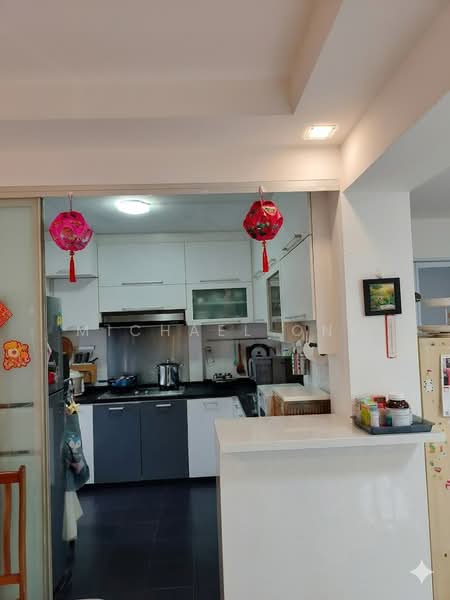 766 Choa Chu Kang North 5, 766 Choa Chu Kang North 5, 3 Bedrooms, 1,119 sqft, HDB Flat For Sale, by Michael Ong, 500190155 - Kitchen - PropertyGuru.com.sg