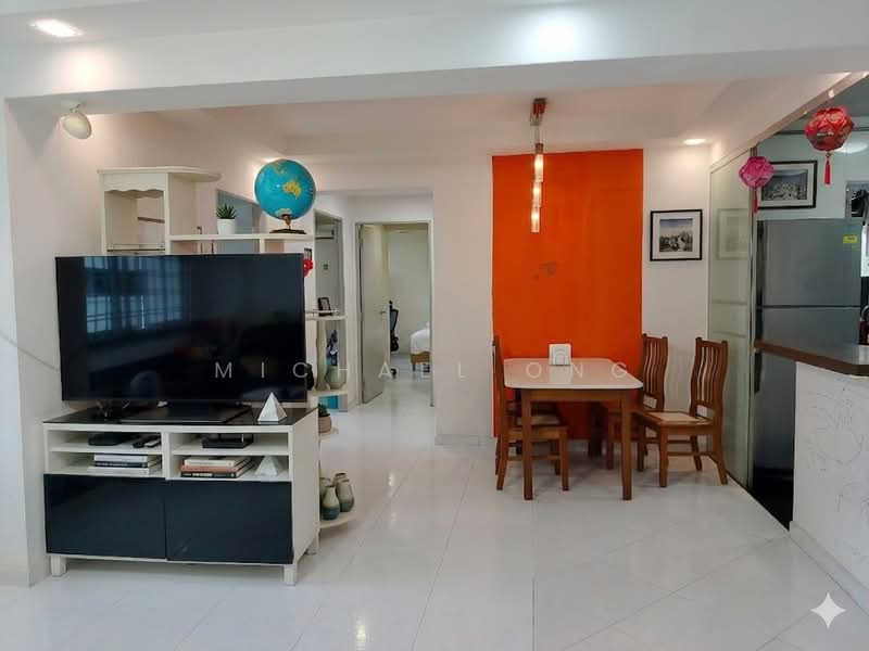 766 Choa Chu Kang North 5, 766 Choa Chu Kang North 5, 3 Bedrooms, 1,119 sqft, HDB Flat For Sale, by Michael Ong, 500190155 - Living Room - PropertyGuru.com.sg