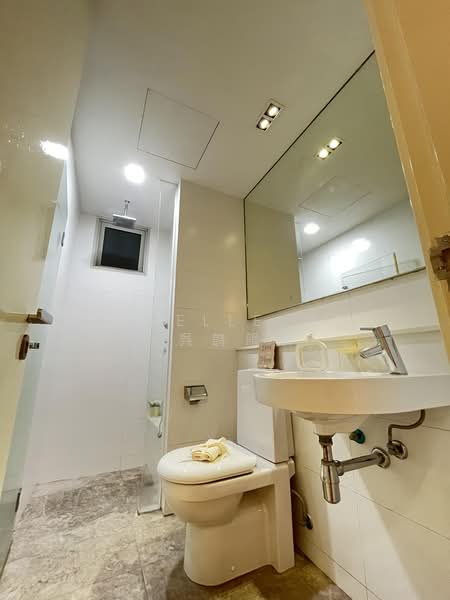 The Centris, 85 Jurong West Central 3, 4 Bedrooms, 1,561 sqft, Apartment For Sale, by Michelle Goh 呉詩韻, 500190161 - Bathroom - PropertyGuru.com.sg