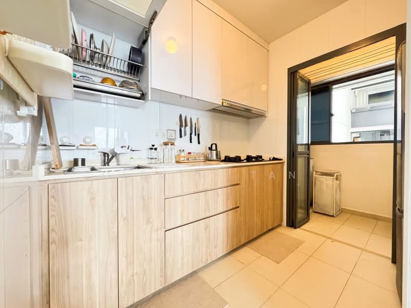 94 Dawson Road, 94 Dawson Road, 2 Bedrooms, 678 sqft, HDB Flat For Sale, by Clement Tan, 500190164 - Kitchen - PropertyGuru.com.sg