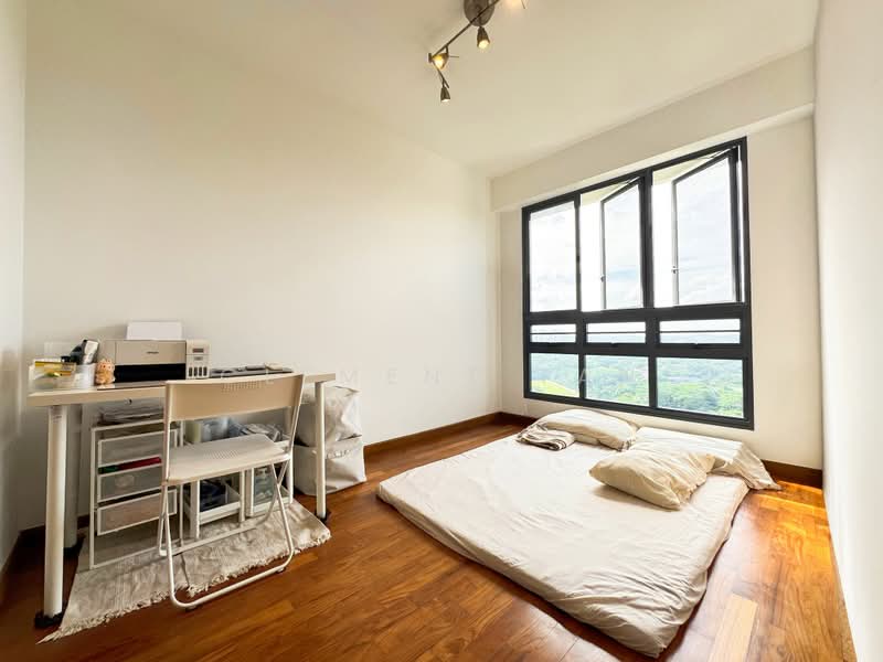 94 Dawson Road, 94 Dawson Road, 2 Bedrooms, 678 sqft, HDB Flat For Sale, by Clement Tan, 500190164 - Master Bedroom - PropertyGuru.com.sg