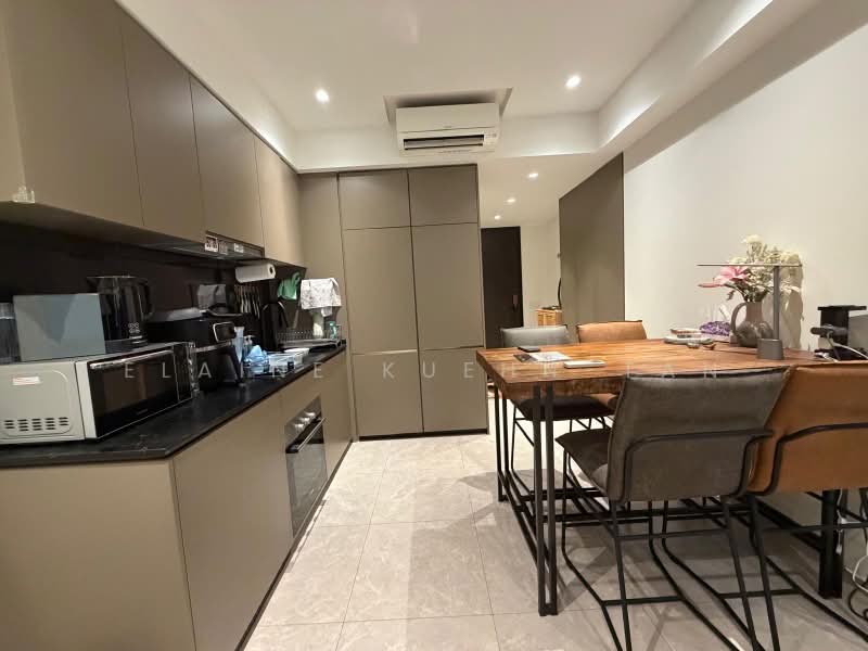 Park Colonial, 4 Woodleigh Lane, 2 Bedrooms, 678 sqft, Condominium For Rent, by Elaine Kuehn-Tan, 500190168 - Kitchen - PropertyGuru.com.sg