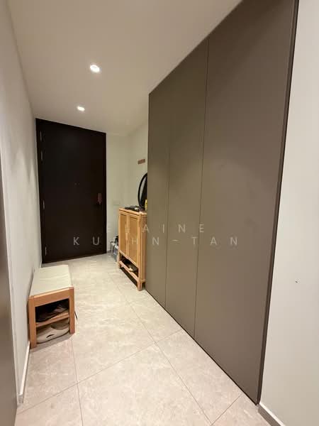 Park Colonial, 4 Woodleigh Lane, 2 Bedrooms, 678 sqft, Condominium For Rent, by Elaine Kuehn-Tan, 500190168 - Entrance - PropertyGuru.com.sg
