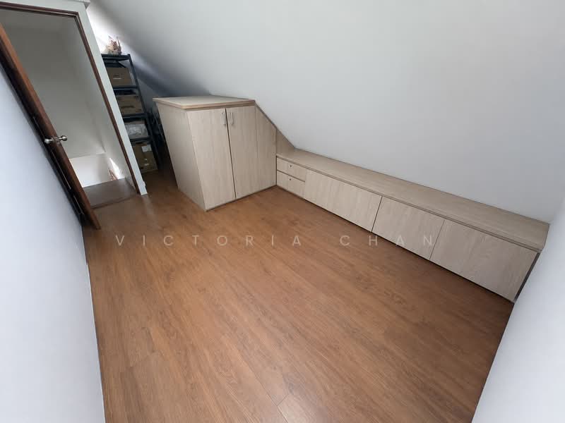 Emerald Park, 2 Indus Road, 3 Bedrooms, 1,432 sqft, Condominium For Rent, by Victoria Chan, 500190200 - Attic - PropertyGuru.com.sg