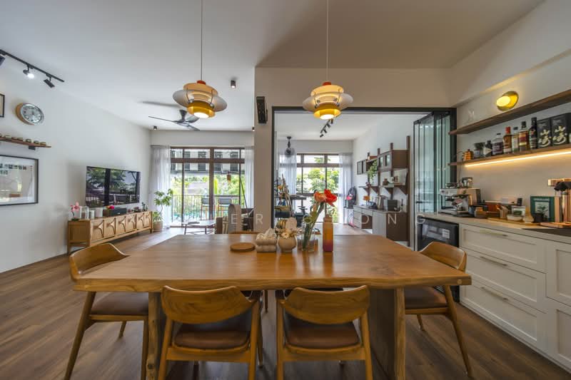 Varsity Park Condominium, 34 West Coast Road, 3 Bedrooms, 1,292 sqft, Condominium For Sale, by Xavier Chong, 500190201 - Living Room - PropertyGuru.com.sg
