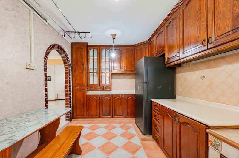 155 Yishun Street 11, 155 Yishun Street 11, 3 Bedrooms, 1,346 sqft, HDB Flat For Sale, by Gina Tow, 500190204 - Kitchen - PropertyGuru.com.sg