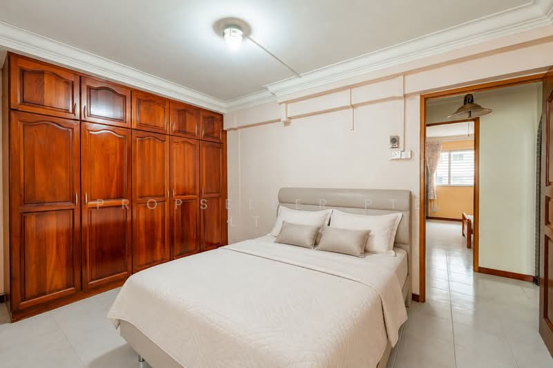 155 Yishun Street 11, 155 Yishun Street 11, 3 Bedrooms, 1,346 sqft, HDB Flat For Sale, by Gina Tow, 500190204 - Bedroom - PropertyGuru.com.sg