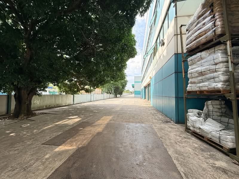 Cheap | Tuas | Bal 33yrs | Dormitory Zone | 7m Ceiling, Tuas, 39,999 sqft, Factory / Workshop (B2) For Sale, by Alex Chan, 500190206 - Exterior - CommercialGuru.com.sg