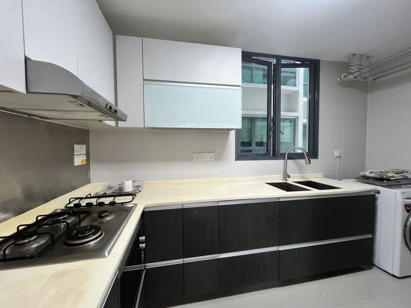 The Gale, 76 Flora Road, 2 Bedrooms, 969 sqft, Condominium For Rent, by Ivy Weng 翁剑英, 500190214 - Kitchen - PropertyGuru.com.sg