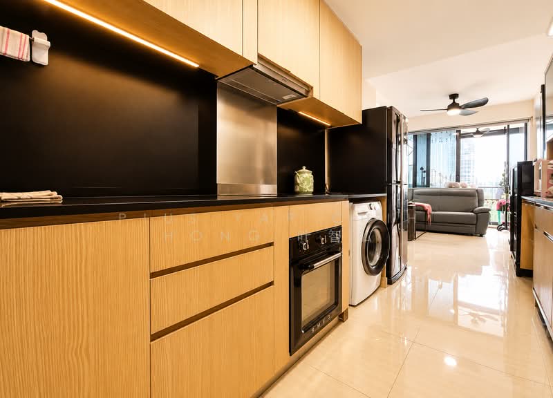 Gem Residences, , 2 Bedrooms, 678 sqft, Condominium For Sale, by Pius Yap Chih Hong 叶智弘, 500190232 - Kitchen - PropertyGuru.com.sg