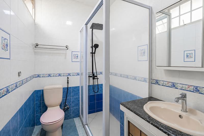 Nicon Gardens, 65K Choa Chu Kang Road, 4 Bedrooms, 2,013 sqft, Condominium For Sale, by KOH YONG JIAN, 500190237 - Bathroom - PropertyGuru.com.sg