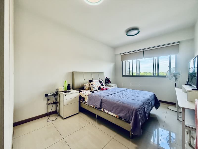 377B Hougang Street 32, 377B Hougang Street 32, 3 Bedrooms, 1,013 sqft, HDB Flat For Rent, by Derrick Tee, 500190242 - Bedroom - PropertyGuru.com.sg