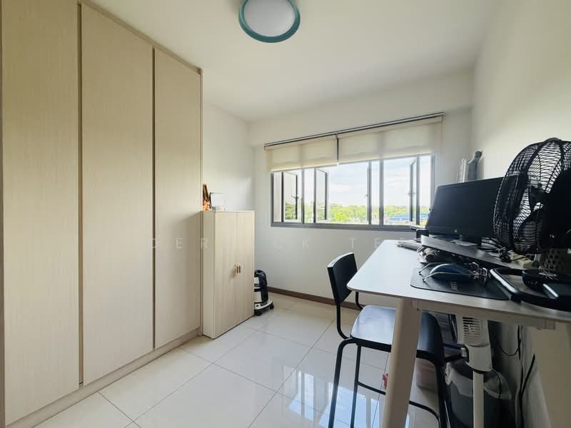 377B Hougang Street 32, 377B Hougang Street 32, 3 Bedrooms, 1,013 sqft, HDB Flat For Rent, by Derrick Tee, 500190242 - Study - PropertyGuru.com.sg