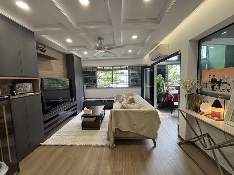 387 Yishun Ring Road, 387 Yishun Ring Road, 5 Bedrooms, 1,572 sqft, HDB Flat For Sale, by Sherwin Lim, 500190249 - Living Room - PropertyGuru.com.sg