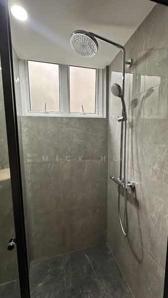 Castle Green, 481 Yio Chu Kang Road, 2 Bedrooms, 947 sqft, Condominium For Sale, by Mick Ho, 500190250 - Bathroom - PropertyGuru.com.sg