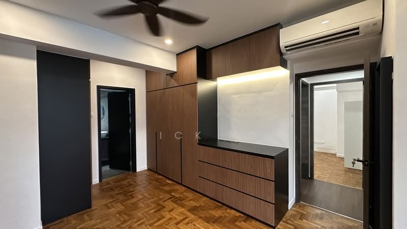 Castle Green, 481 Yio Chu Kang Road, 2 Bedrooms, 947 sqft, Condominium For Sale, by Mick Ho, 500190250 - Bedroom - PropertyGuru.com.sg