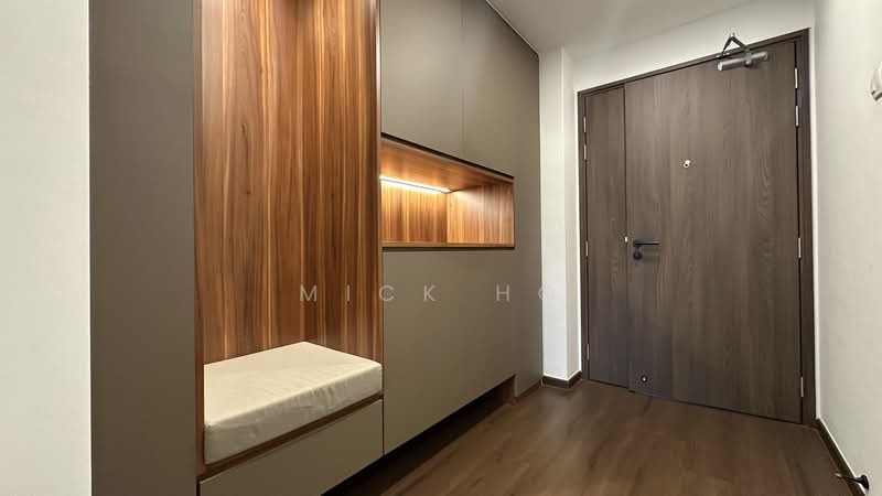 Castle Green, 481 Yio Chu Kang Road, 2 Bedrooms, 947 sqft, Condominium For Sale, by Mick Ho, 500190250 - Entrance - PropertyGuru.com.sg
