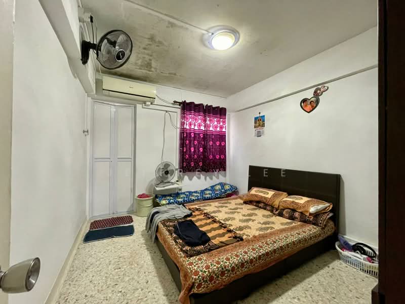 182 Ang Mo Kio Avenue 5, 182 Ang Mo Kio Avenue 5, 2 Bedrooms, 721 sqft, HDB Flat For Rent, by Jeffrey Lee, 500190251 - Bedroom - PropertyGuru.com.sg