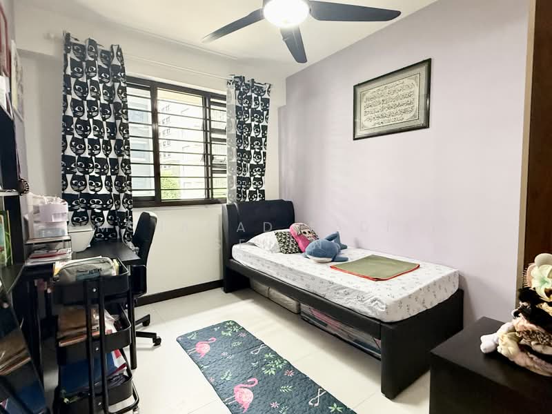 260C Punggol Way, 260C Punggol Way, 3 Bedrooms, 1,001 sqft, HDB Flat For Sale, by Mohamad Fadily Senen, 500190284 - Bedroom - PropertyGuru.com.sg