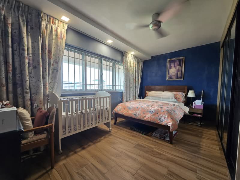 721 Bedok Reservoir Road, 721 Bedok Reservoir Road, 3 Bedrooms, 1,593 sqft, HDB Flat For Sale, by Siti Nurainina Binte Saaet (Nina Saaet), 500190289 - Master Bedroom - PropertyGuru.com.sg