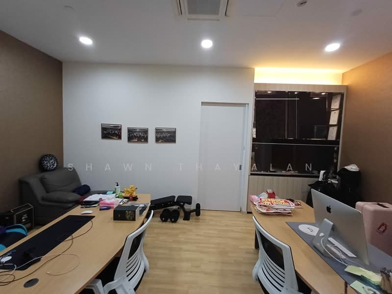 Oxley BizHub 2, 62 Ubi Road 1, 1,023 sqft, Light Industrial (B1) For Rent, by Shawn Thayalan, 500190322 - CommercialGuru.com.sg