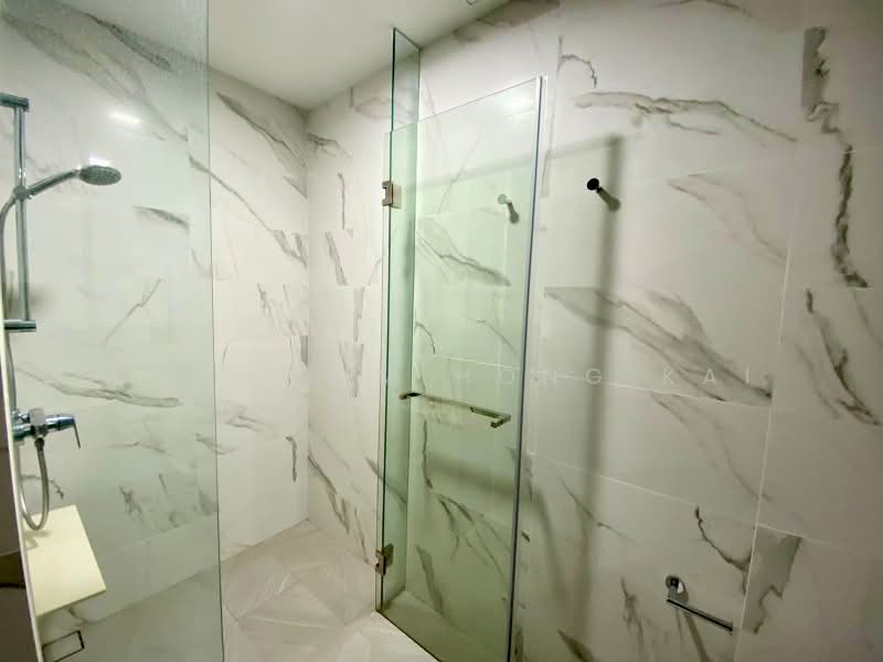 Forest Woods, , 1 Bedroom, 517 sqft, Condominium For Rent, by John Lim Hong Kai, 500190331 - Bathroom - PropertyGuru.com.sg