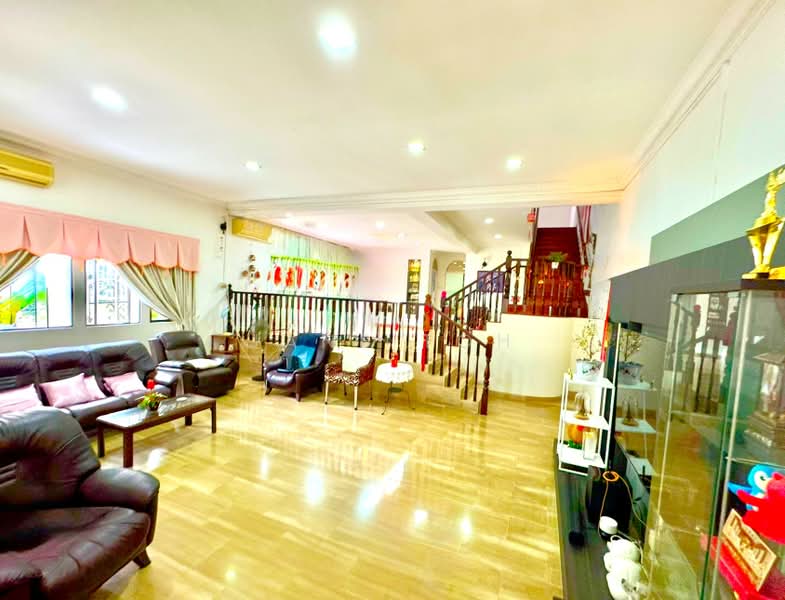 Ah Soo Garden, Lor Ah Soo, Ah Soo Garden, Paya Lebar Crescent, 6 Bedrooms, 5,170 sqft, Semi-Detached House For Sale, by Jane Toh, 500190333 - Living Room - PropertyGuru.com.sg