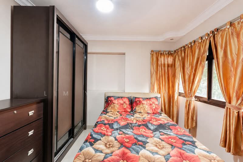 653B Jurong West Street 61, 653B Jurong West Street 61, 3 Bedrooms, 1,195 sqft, HDB Flat For Sale, by Lim Yong Keong, 500190335 - Bedroom - PropertyGuru.com.sg