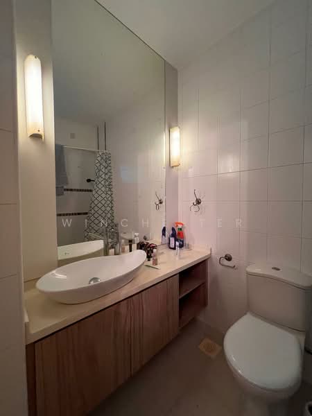 411A Fernvale Road, 411A Fernvale Road, 3 Bedrooms, 1,033 sqft, HDB Flat For Rent, by Winchester Lin, 500190338 - Bathroom - PropertyGuru.com.sg