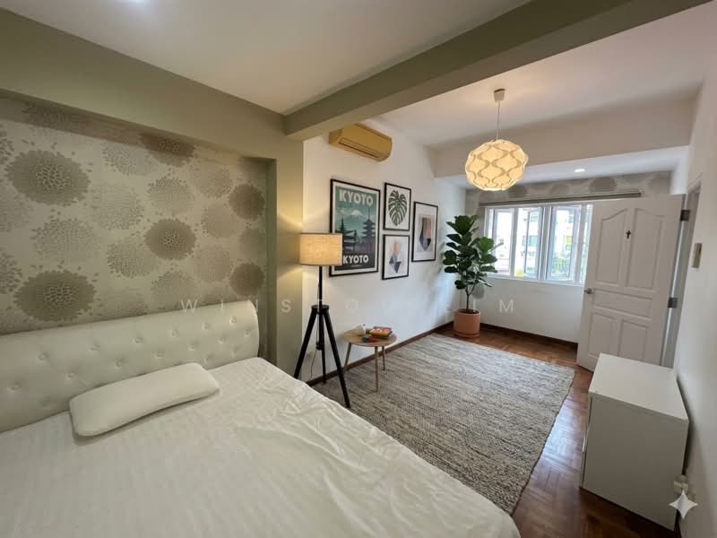 Upper Changi Road East, Upper Changi Road East/Jalan Pergam/Meragi Road, 5 Bedrooms, 3,800 sqft, Terraced House For Sale, by Winston Lim, 500190348 - Bedroom - PropertyGuru.com.sg