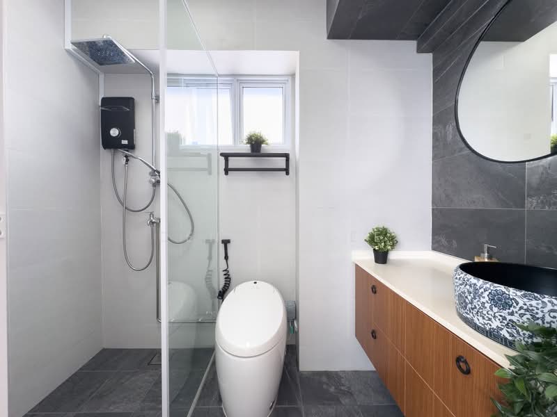 699 Hougang Street 52, 699 Hougang Street 52, 3 Bedrooms, 1,292 sqft, HDB Flat For Sale, by Denise Lee, 500190366 - Bathroom - PropertyGuru.com.sg