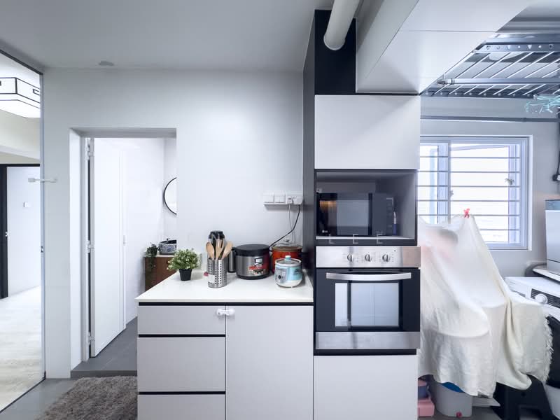 699 Hougang Street 52, 699 Hougang Street 52, 3 Bedrooms, 1,292 sqft, HDB Flat For Sale, by Denise Lee, 500190366 - Kitchen - PropertyGuru.com.sg