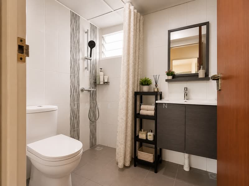 90B Telok Blangah Street 31, 90B Telok Blangah Street 31, 3 Bedrooms, 1,001 sqft, HDB Flat For Sale, by Jared Tan, 500190370 - Bathroom - PropertyGuru.com.sg