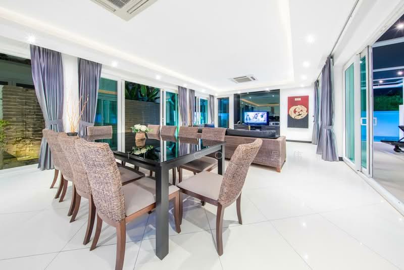 🔥 Rare Bungalow near Stevens MRT & Orchard • 1KM to SCGS 🔥, , 6 Bedrooms, 5,000 sqft, Detached House For Sale, by Martin Goh 吴伟楠, 500190375 - Dining Room - PropertyGuru.com.sg