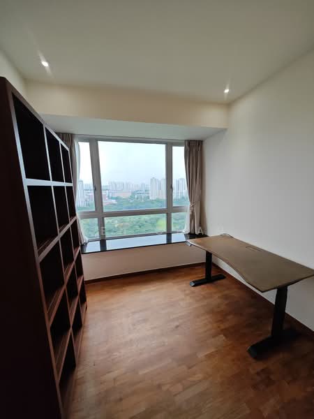 Clover By The Park, 6 Bishan Street 25, 3 Bedrooms, 1,281 sqft, Condominium For Rent, by Ken Chan, 500190384 - Study / 3rd bedroom - PropertyGuru.com.sg