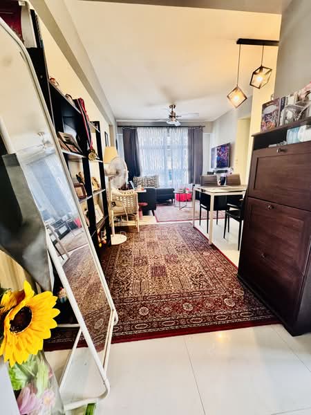 673A Fern Grove @ Yishun, 673A Yishun Avenue 4, 2 Bedrooms, 731 sqft, HDB Flat For Sale, by Noor Abdullah, 500190392 - Living Room - PropertyGuru.com.sg