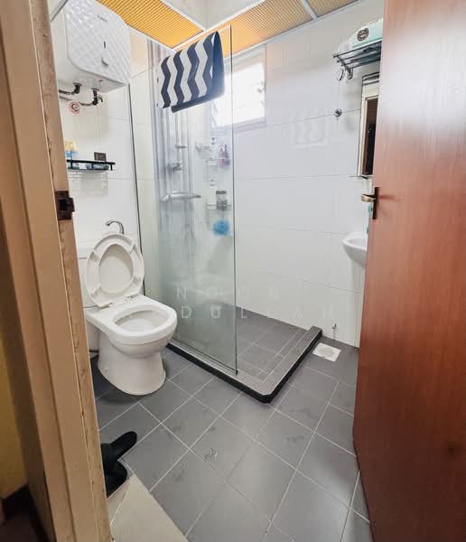 673A Fern Grove @ Yishun, 673A Yishun Avenue 4, 2 Bedrooms, 731 sqft, HDB Flat For Sale, by Noor Abdullah, 500190392 - Bathroom - PropertyGuru.com.sg