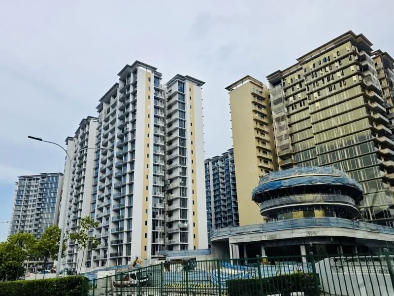 Grand Dunman, 10 Dunman Road, 2 Bedrooms, 721 sqft, Condominium For Sale, by Alex Ong, 500190402 - Exterior - PropertyGuru.com.sg