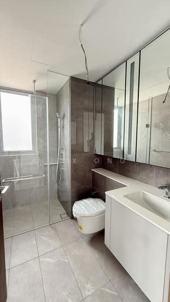Grand Dunman, 10 Dunman Road, East Coast / Marine Parade, 2 Bedrooms, 721 sqft, Condominium For Sale, by Alex Ong, 500190402 - Bathroom - PropertyGuru.com.sg