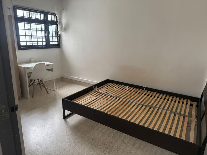 130 Kim Tian Road, 130 Kim Tian Road, 2 Bedrooms, 700 sqft, HDB Flat For Rent, by Hoh Moonly, 500190409 - Bedroom - PropertyGuru.com.sg