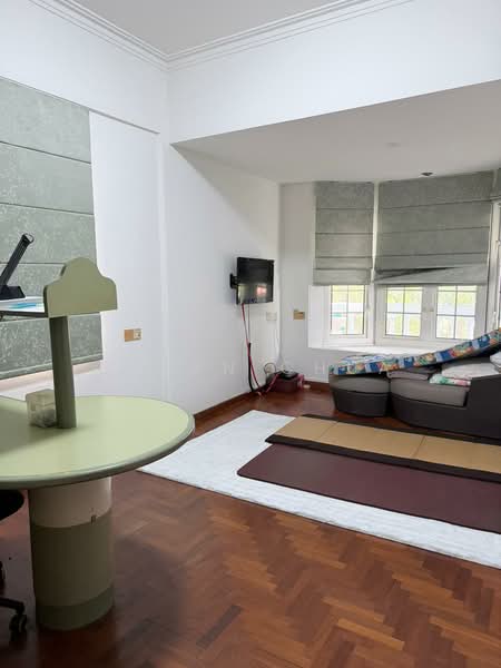Lorong Siglap, , 5 Bedrooms, 4,500 sqft, Bungalow House For Sale, by Bjorn Chua, 500190410 - Living Room - PropertyGuru.com.sg