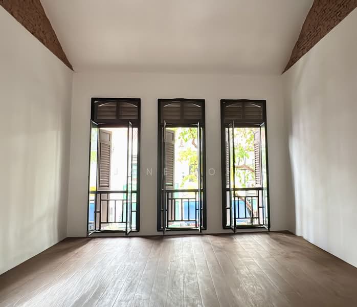 Joo Chiat Road, Joo Chiat Road, East Coast / Marine Parade, 700 sqft, Shop / Shophouse For Rent, by Jane Toh, 500190411 - Interior - CommercialGuru.com.sg
