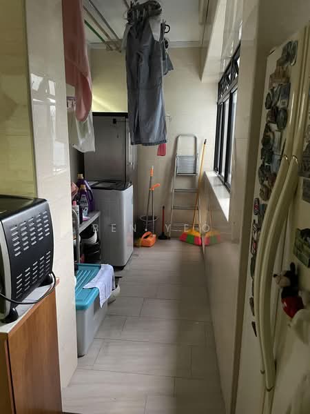 14 Jalan Bukit Merah, 14 Jalan Bukit Merah, Room Rental, 100 sqft, HDB Flat For Rent, by Ben Yeo, 500190422 - Balcony - PropertyGuru.com.sg