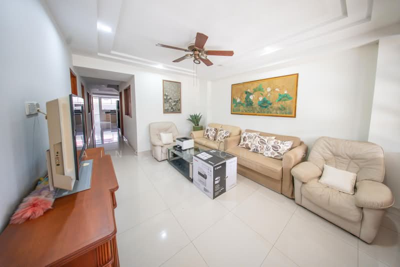 Happy Avenue East, , Room Rental, 350 sqft, Terraced House For Rent, by Ainsley Chong, 500190432 - Living Room - PropertyGuru.com.sg