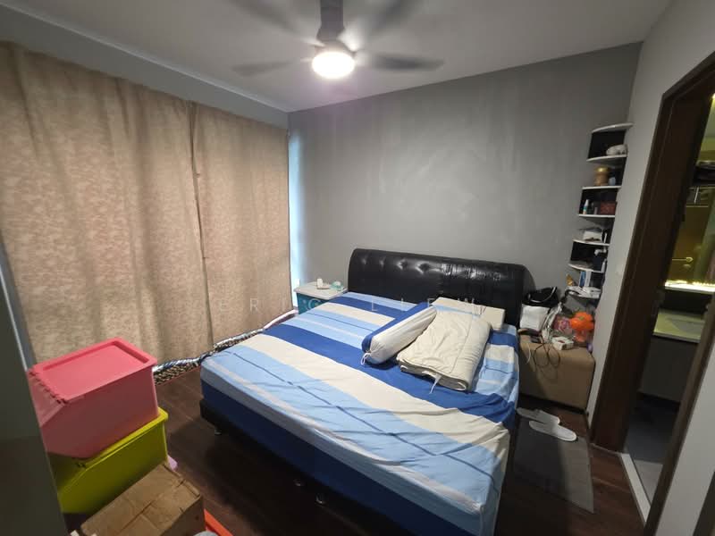 Bellewoods, 108 Woodlands Avenue 5, 3 Bedrooms, 936 sqft, Executive Condominium For Sale, by Eric Liew, 500190433 - Bedroom - PropertyGuru.com.sg