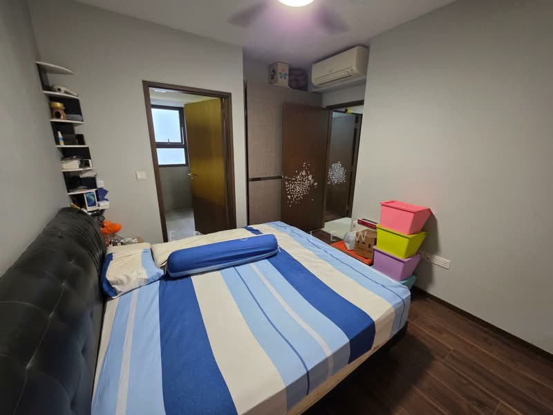 Bellewoods, 108 Woodlands Avenue 5, 3 Bedrooms, 936 sqft, Executive Condominium For Sale, by Eric Liew, 500190433 - Bedroom - PropertyGuru.com.sg