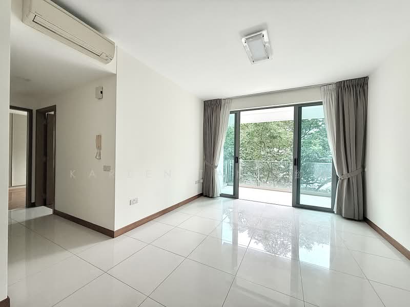 Waterfront Waves, 766 Bedok Reservoir Road, 2 Bedrooms, 969 sqft, Condominium For Sale, by Kareen Tan 陳約廷, 500190446 - Living Room - PropertyGuru.com.sg